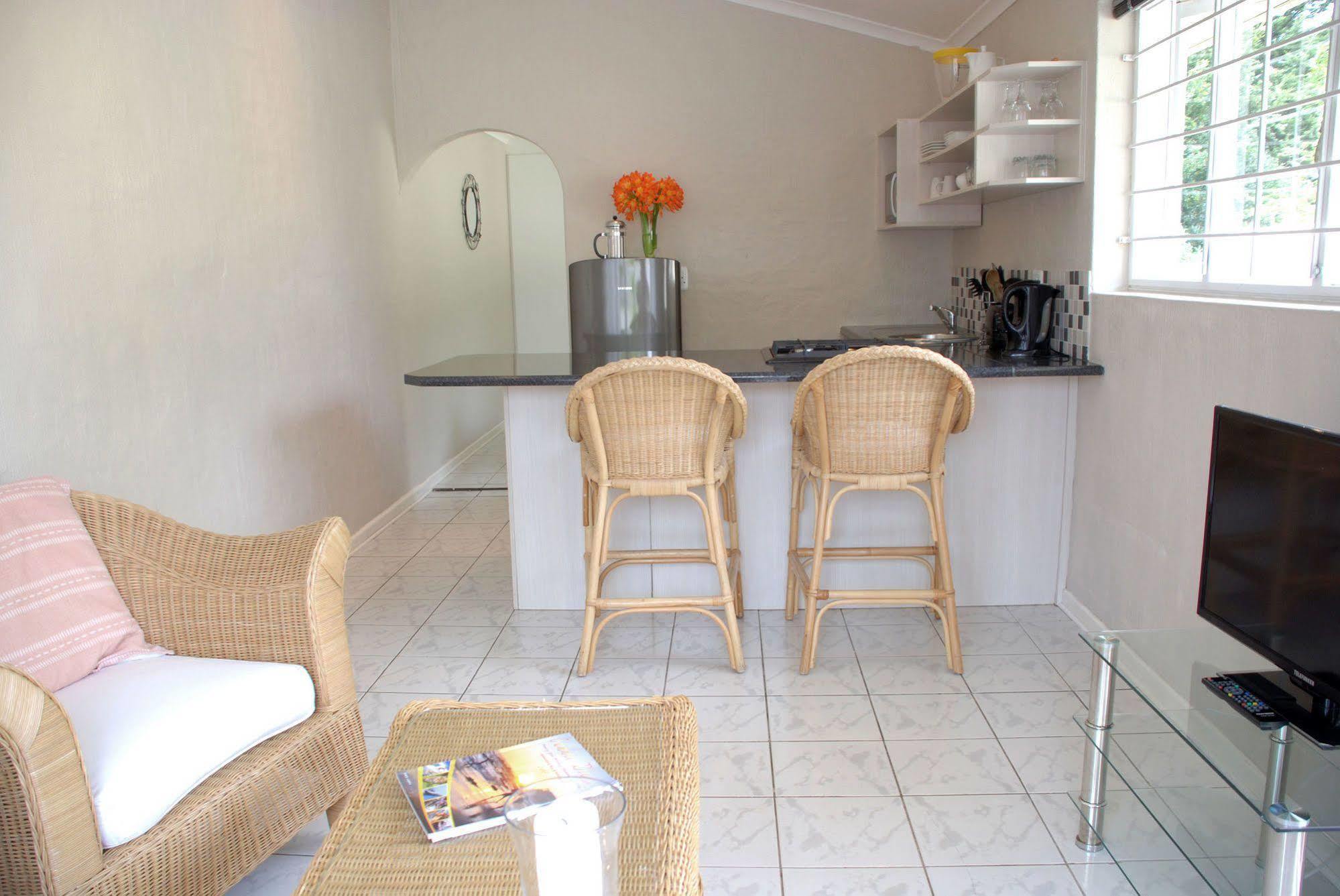 Mandalay Guest House Plettenberg Bay Eksteriør billede